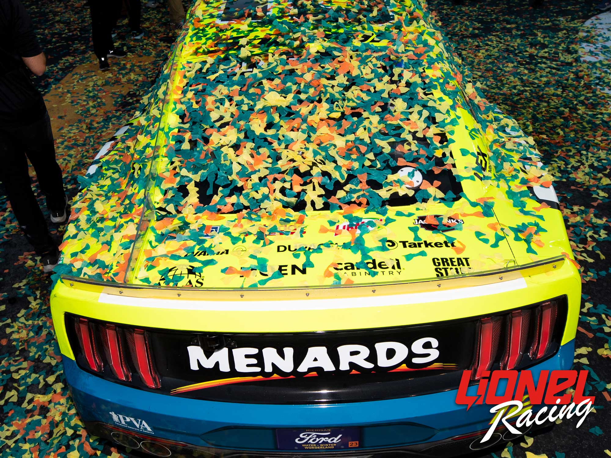RYAN BLANEY MENARDS DUTCH BOY 2023 PHOENIX RACED VERSION 1:24 ELITE DIECAST