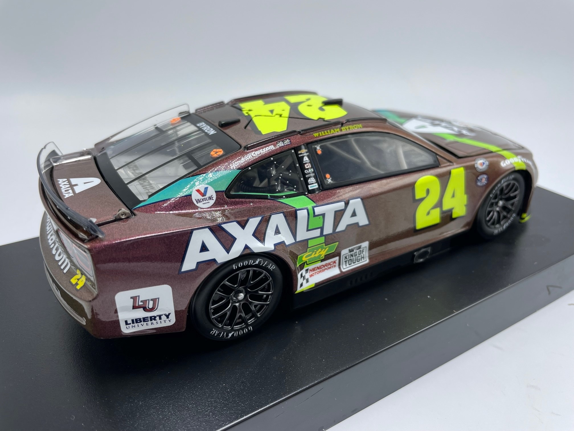 WILLIAM BYRON 2023 AXALTA THROWBACK 1:24 ELITE DIECAST