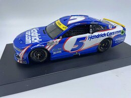 KYLE LARSON 2021 HENDRICKCARS.COM CHECKERS OR WRECKERS 1:24 ELITE DIECAST