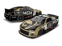 KYLE BUSCH 2023 BETMGM 1:24 COLOR CHROME ELITE DIECAST