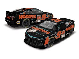 CHASE ELLIOTT 2023 HOOTERS 1:64 ARC DIECAST
