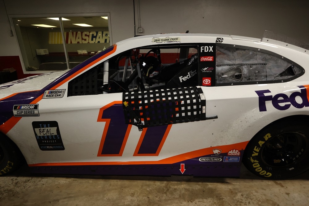 DENNY HAMLIN 2020 DOVER WIN RACED VERSION FEDEX OFFICE #11 TOYOTA 1/24  ACTION COLLECTOR SERIES