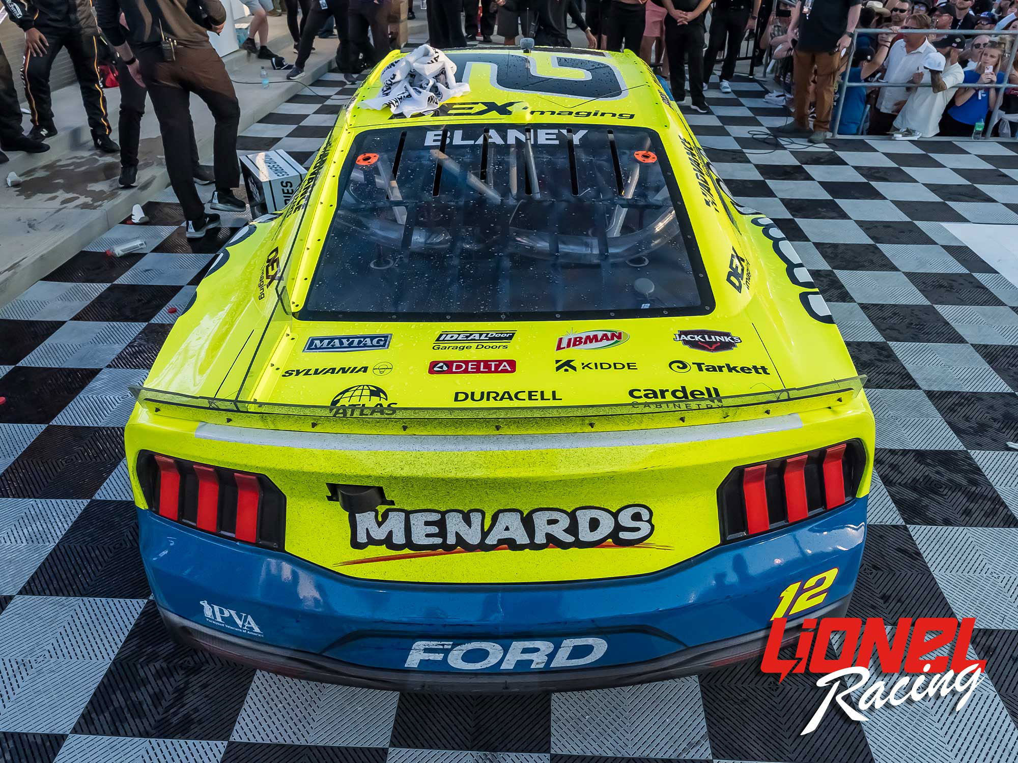 RYAN BLANEY 2025 MENARDS PHOENIX RACED WIN 1:24 COLOR CHROME ARC