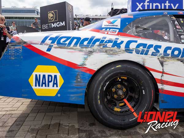 CHASE ELLIOTT 2024 HENDRICKCARS.COM CHARLOTTE RACED WIN 1:64 ARC DIECAST