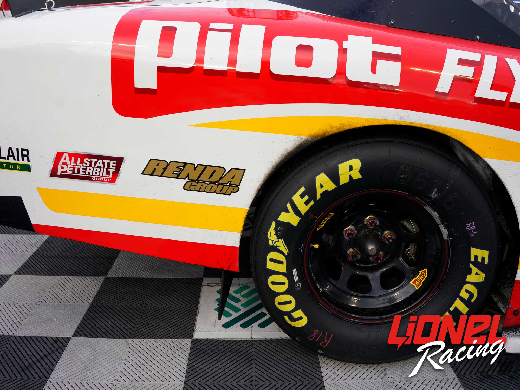 SAMMY SMITH 2023 PILOT FLYING J PHOENIX RACED WIN 1:24 ARC DIECAST