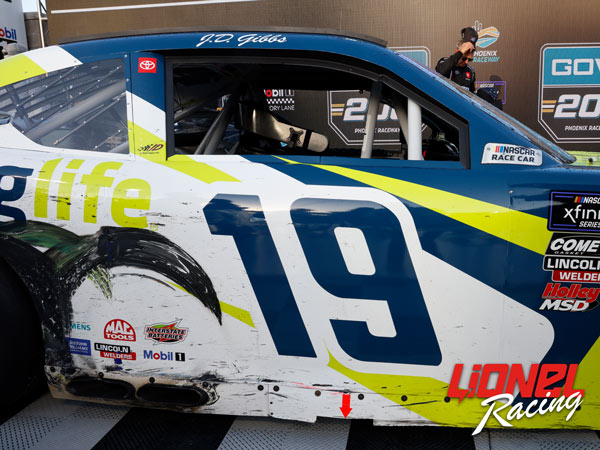 ARIC ALMIROLA 2025 YOUNGLIFE PHOENIX RACED WIN 1:64 ARC DIECAST