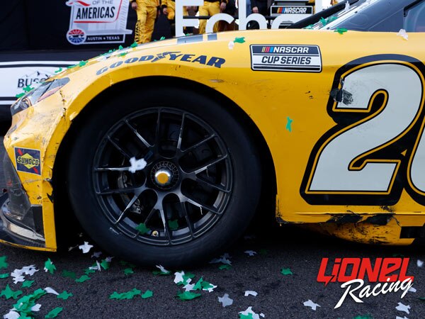 CHRISTOPHER BELL 2025 DEWALT COTA RACED WIN 1:24 LIQUID COLOR ELITE DIECAST