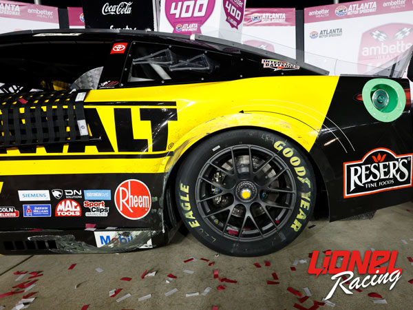 CHRISTOPHER BELL 2025 DEWALT ATLANTA RACED WIN 1:24 ELITE DIECAST