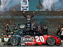 CHRISTOPHER BELL 2025 RESER'S PHOENIX RACED WIN 1:64 ARC DIECAST