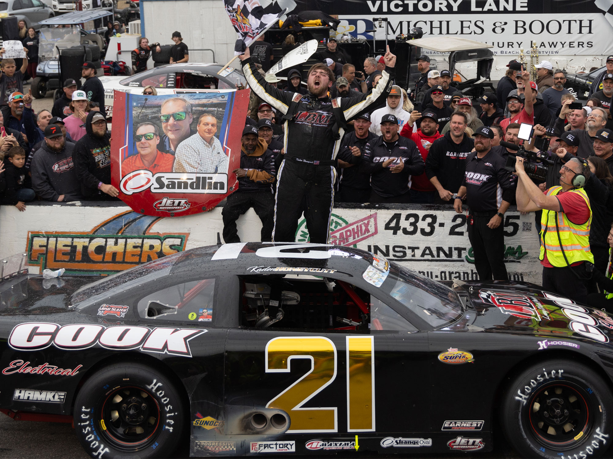 KADEN HONEYCUTT 2025 COOK ELECTRICAL 5 FLAGS SPEEDWAY RACED WIN 1:24 AUTOGRAPHED ARC DIECAST
