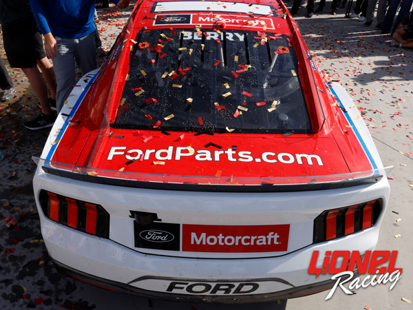 JOSH BERRY 2025 MOTORCRAFT LAS VEGAS RACED WIN 1:24 ELITE PREMIER DIECAST