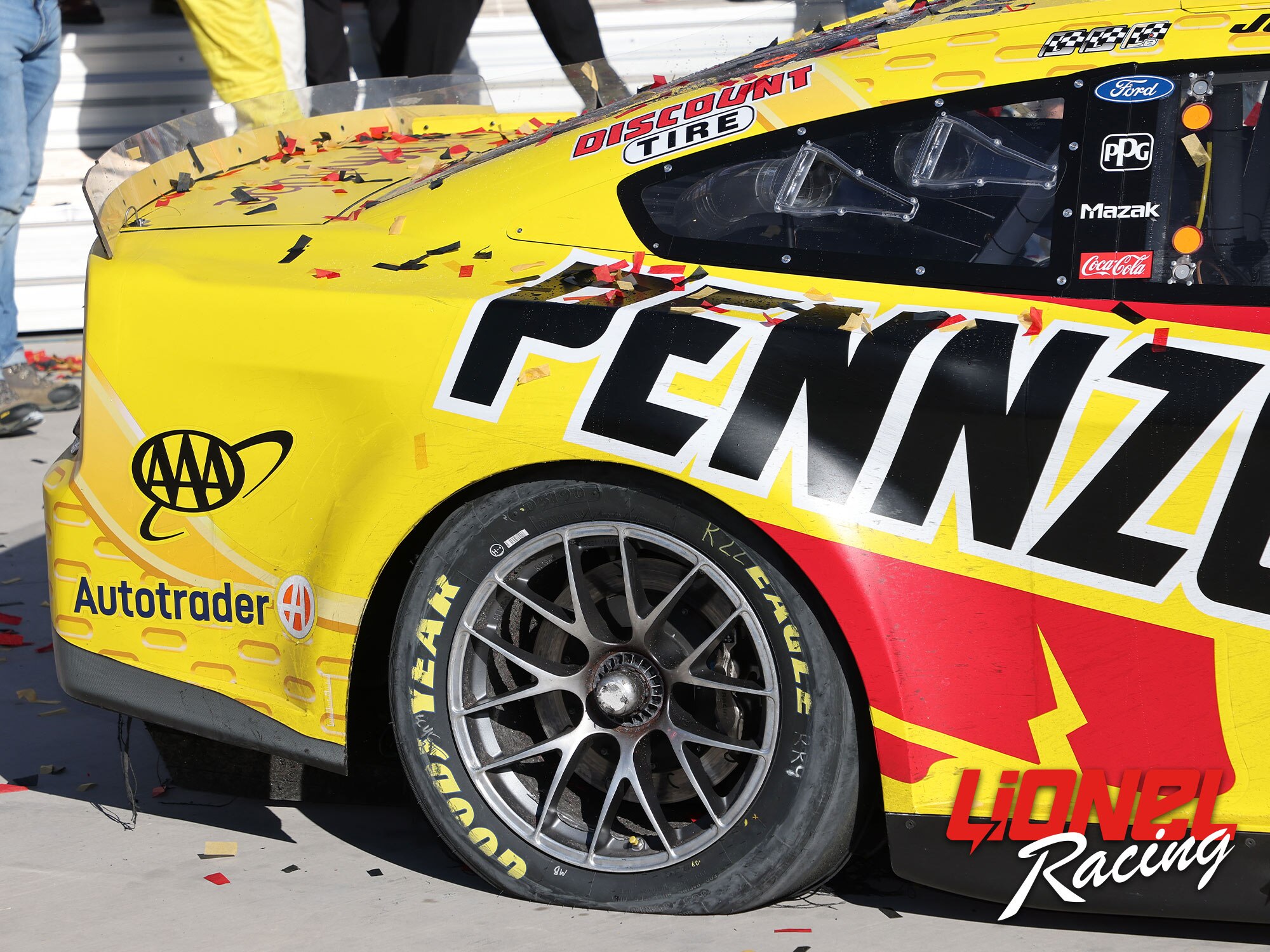 JOEY LOGANO 2022 PENNZOIL LAS VEGAS RACED WIN 1:24 ELITE DIECAST