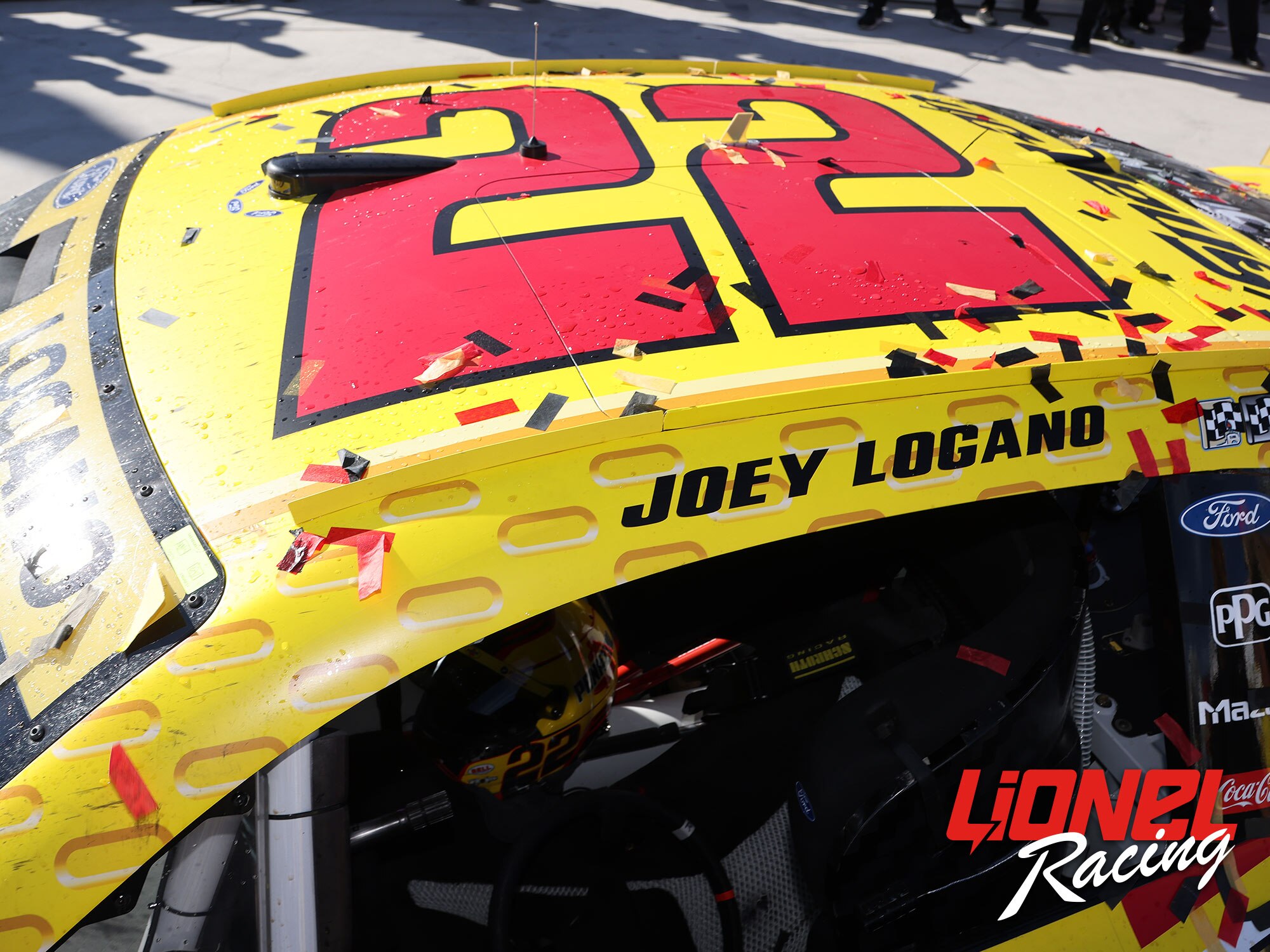 JOEY LOGANO 2022 PENNZOIL LAS VEGAS RACED WIN 1:24 ELITE DIECAST