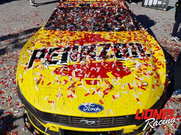 JOEY LOGANO 2024 PENNZOIL LAS VEGAS RACED WIN 1:24 ELITE DIECAST