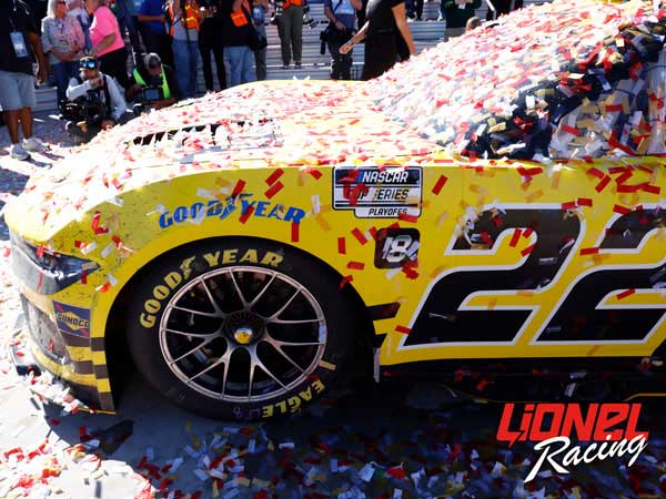 JOEY LOGANO 2024 PENNZOIL LAS VEGAS RACED WIN 1:24 ELITE DIECAST