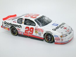 KEVIN HARVICK 2001 GM GOODWRENCH ATLANTA RACED WIN 1:24 ARC NASCAR CLASSIC DIECAST