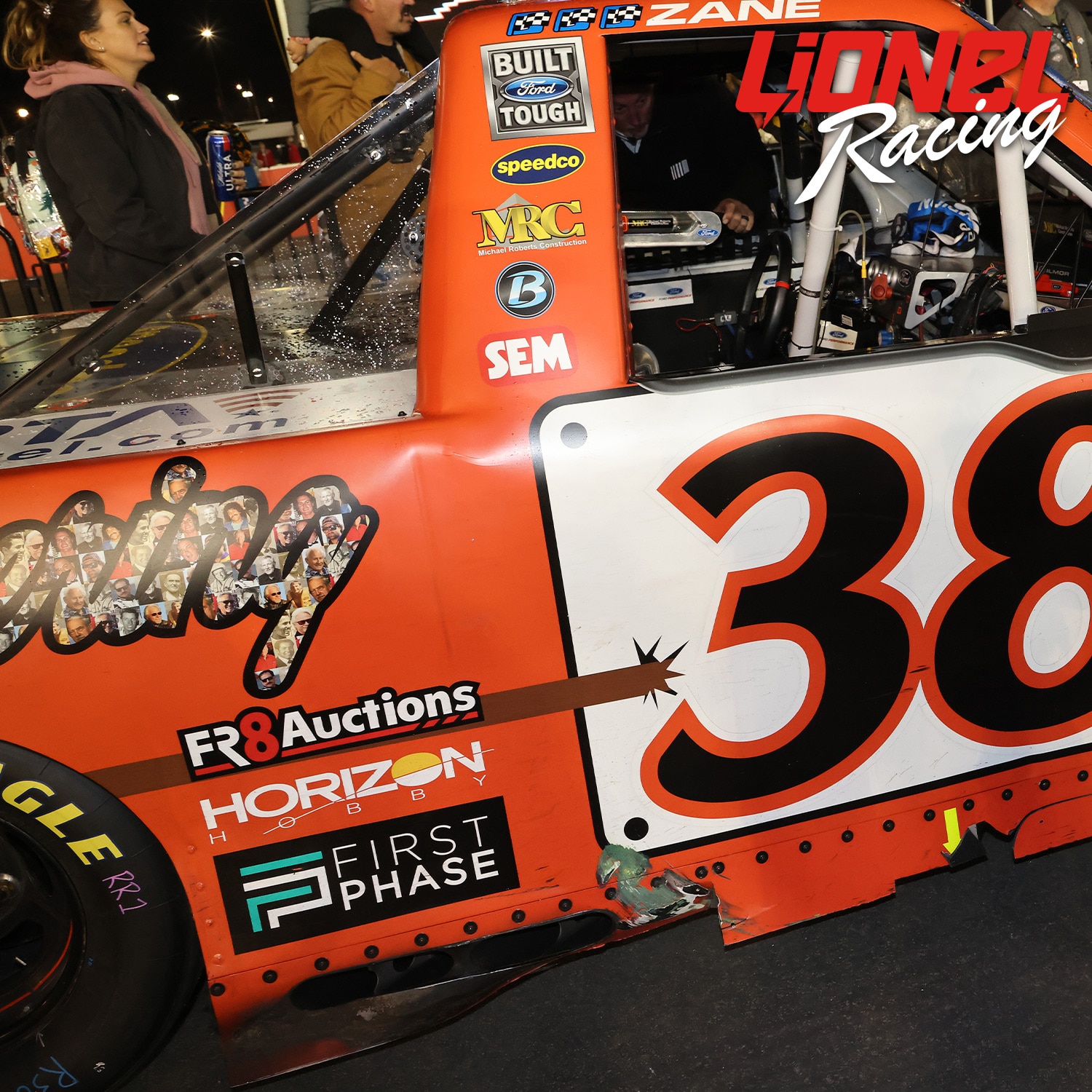 ZANE SMITH 2022 MICHAEL ROBERTS CONSTRUCTION PHOENIX RACED WIN 1:24 ARC TRUCK DIECAST