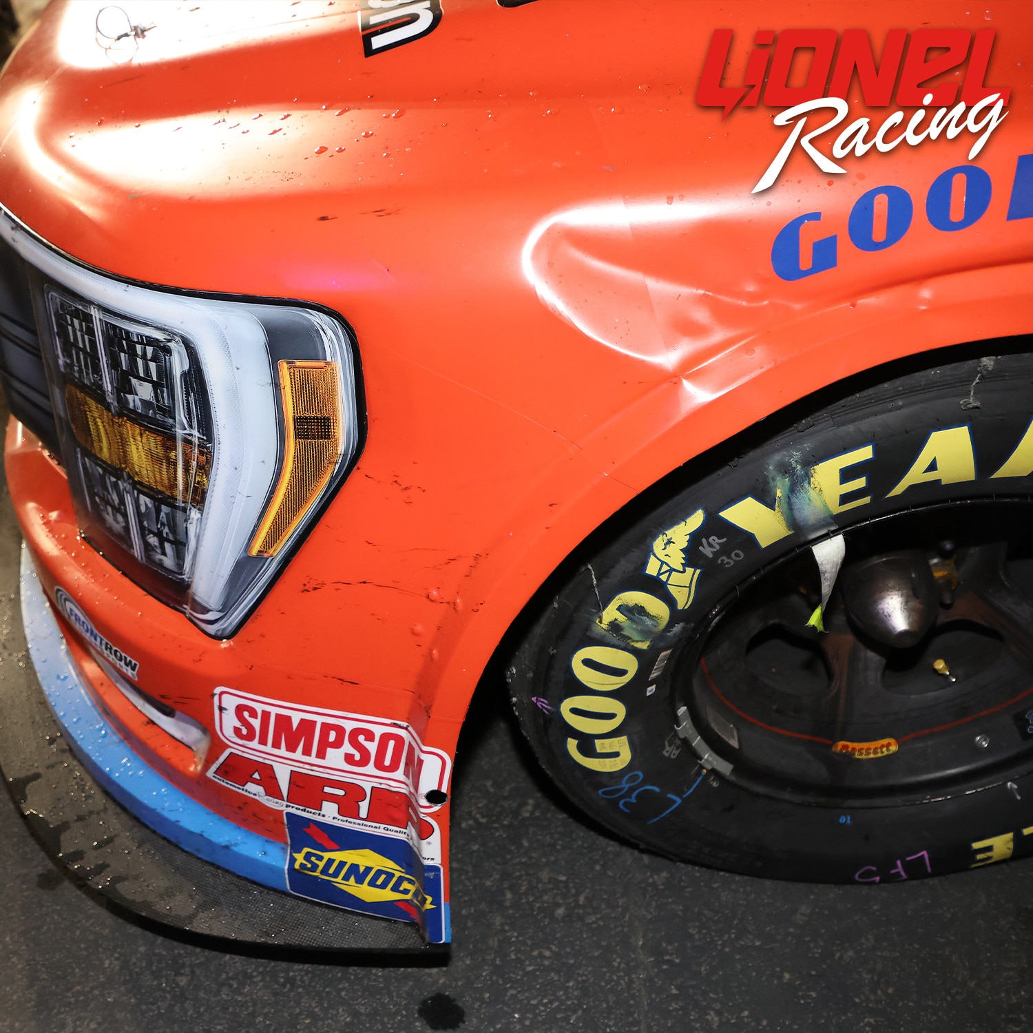 ZANE SMITH 2022 MICHAEL ROBERTS CONSTRUCTION PHOENIX RACED WIN 1:24 ARC TRUCK DIECAST