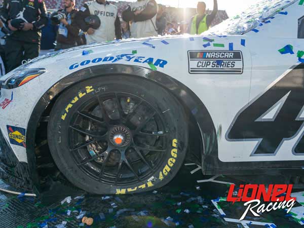 TYLER REDDICK 2024 JORDAN BRAND WHITE TALLADEGA RACED WIN 1:24 ELITE DIECAST