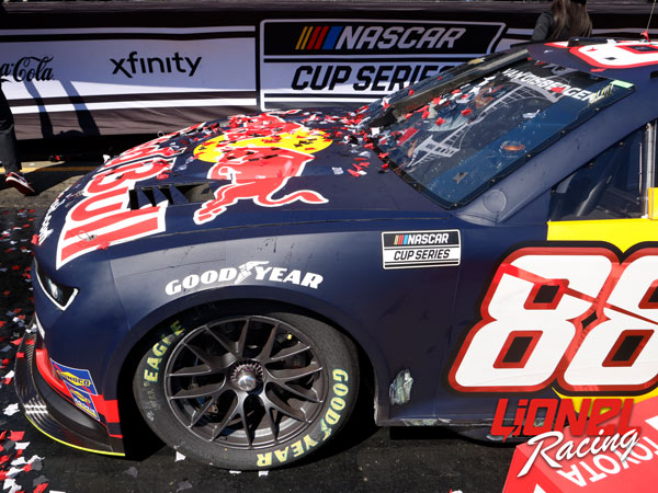 SHANE VAN GISBERGEN 2025 RED BULL SONOMA RACED WIN 1:24 ELITE DIECAST