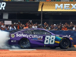 SHANE VAN GISBERGEN 2025 SAFETY CULTURE MEXICO CITY RACED WIN 1:24 DUAL AUTOGRAPHED ELITE DIECAST