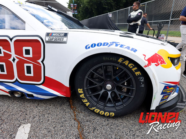 SHANE VAN GISBERGEN 2025 WEATHERTECH CHICAGO RACED WIN 1:24 ARC DIECAST