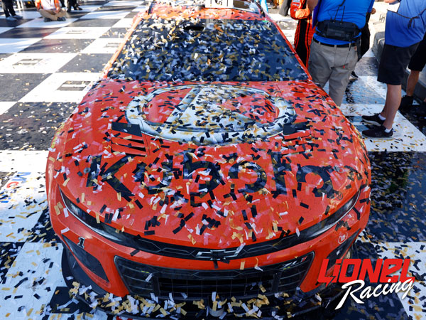 ROSS CHASTAIN 2024 KUBOTA KANSAS RACED WIN 1:24 DUAL AUTOGRAPHED ELITE DIECAST