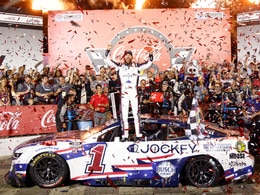 ROSS CHASTAIN 2025 JOCKEY CHARLOTTE RACED WIN 1:24 AUTOGRAPHED ARC DIECAST