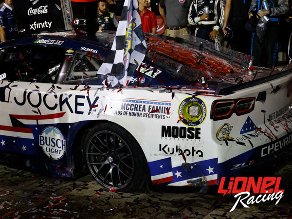 ROSS CHASTAIN 2025 JOCKEY FOLDS OF HONOR CHARLOTTE RACED WIN 1:24 AUTOGRAPHED ARC DIECAST