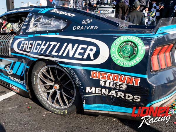 AUSTIN CINDRIC 2024 FREIGHTLINER WWT/GATEWAY RACED WIN 1:24 DUAL AUTOGRAPHED ELITE DIECAST