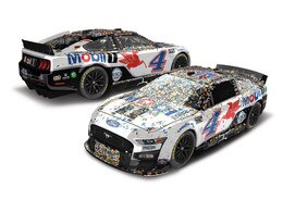 KEVIN HARVICK 2022 MOBIL 1 RICHMOND RACED WIN 1:64 ARC DIECAST