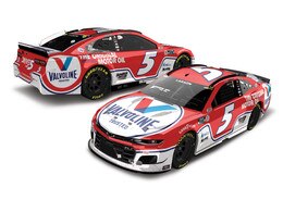 KYLE LARSON 2021 VALVOLINE NASHVILLE RACED WIN 1:24 COLOR CHROME ELITE DIECAST