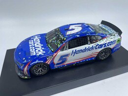 KYLE LARSON 2022 HENDRICKCARS.COM AUTO CLUB RACED WIN 1:24 ELITE DIECAST