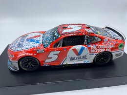 KYLE LARSON 2022 VALVOLINE HOMESTEAD RACED WIN 1:24 ELITE DIECAST