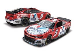 KYLE LARSON 2022 VALVOLINE HOMESTEAD RACED WIN 1:24 FLASH COAT ELITE DIECAST