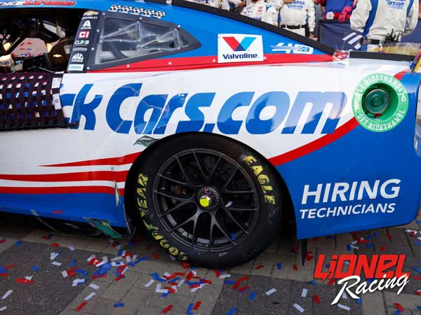 KYLE LARSON 2024 HENDRICKCARS.COM CHARLOTTE ROVAL RACED WIN 1:24 ELITE DIECAST