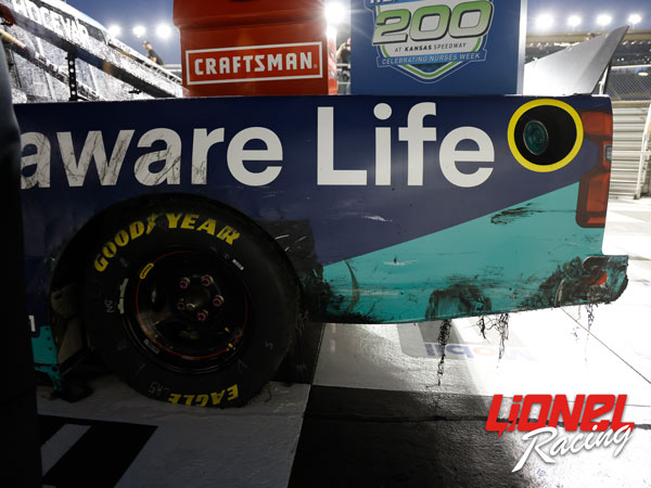 CARSON HOCEVAR 2025 DELAWARE LIFE KANSAS RACED WIN 1:24 ARC DIECAST