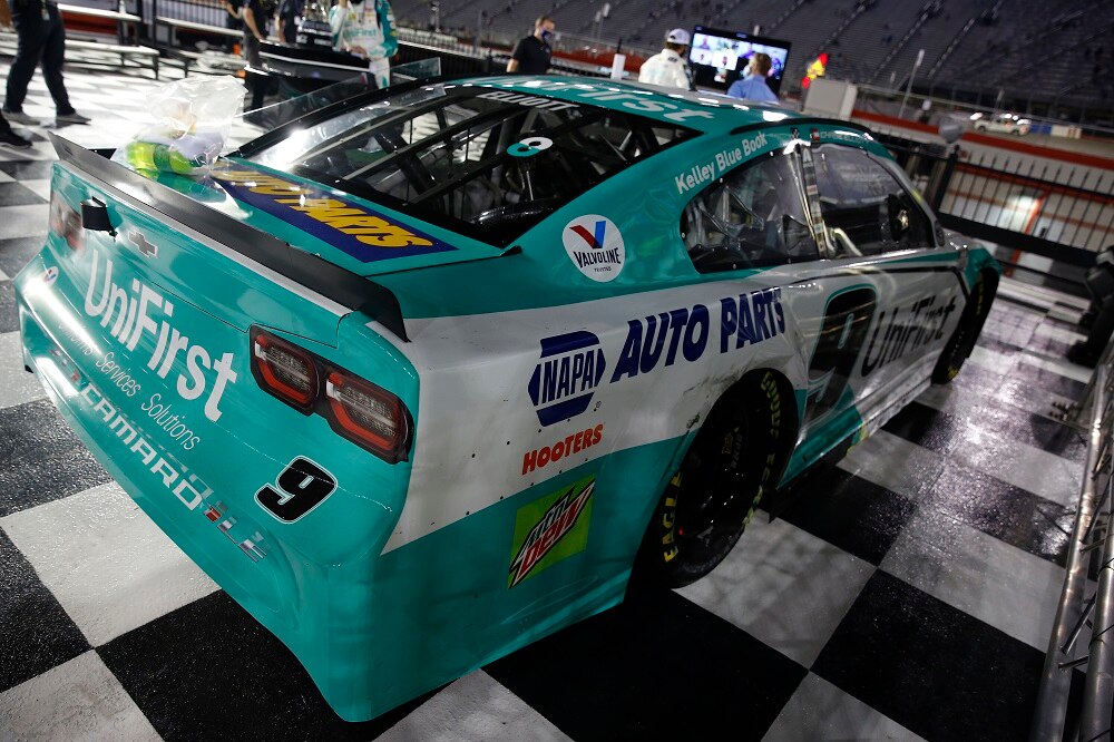 chase elliott race win diecast